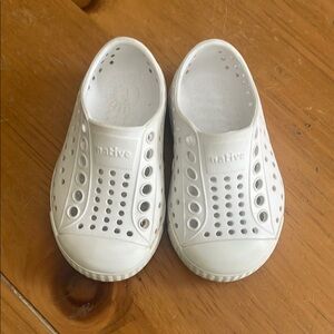 Native Kids White Shoes